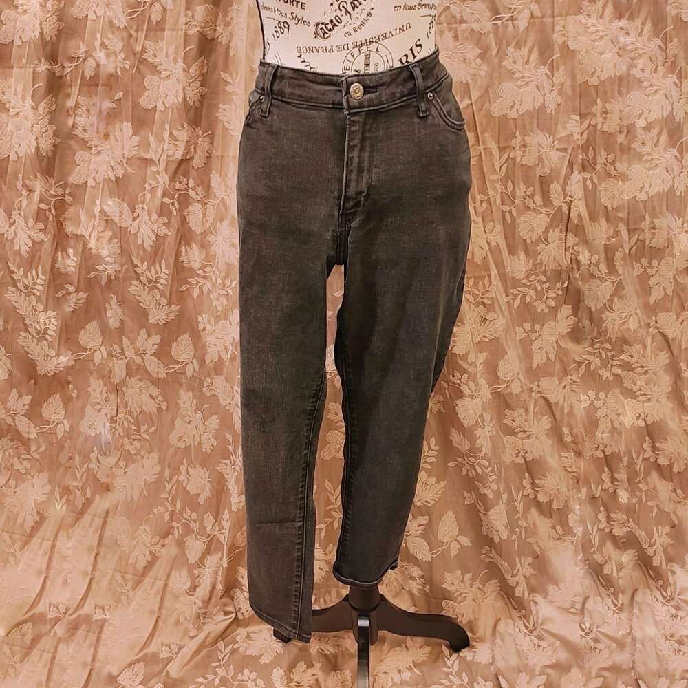Levi's 711 Skinny Jeans, Size 33, Gently Used - Picture 1 of 6